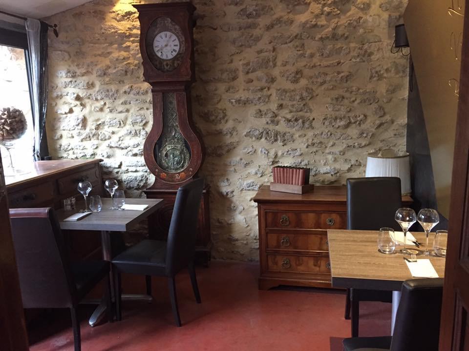 Le Vieux Bistrot Hotel Cabrières-dʼAvignon Exterior foto